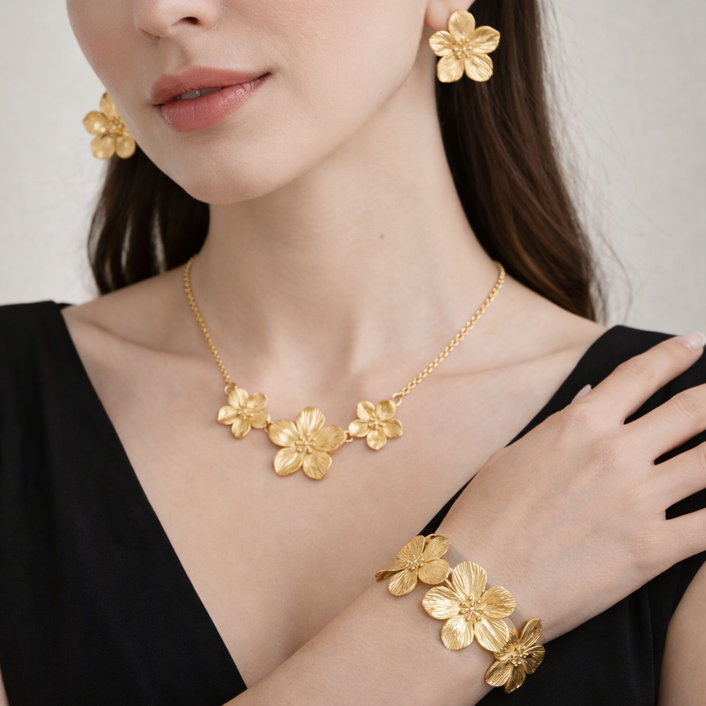 Azalea Necklace
